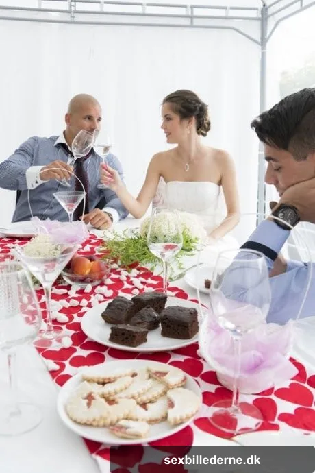 Gorgeous slender bride Cindy Shine bangs the best man while drunk hubby sleeps