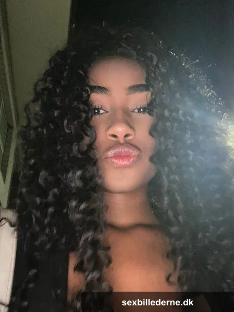 OnlyFans Angela Brazilian Nude Porn Pics