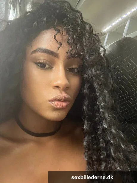OnlyFans Angela Brazilian Nude Porn Pics