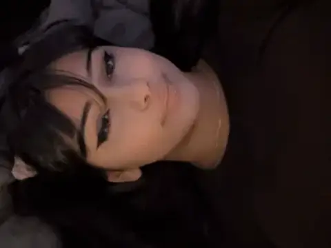 The reveal of big boobs with the shine of beauty